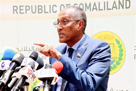 Akhriso Madaxweyne Muuse Biixi Oo Wareegto Ku Magacaabay 24 Masuul