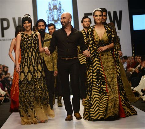 Fashion Pakistan Week 6 Hsy Hassan Sheheryar Yasin Spring 2014