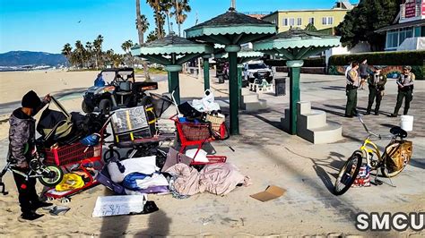 Venice Pagoda Homeless Encampment Cleanup La City S Multi Pronged