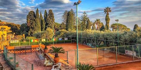 SikilyNews It Taormina I Campi Da Tennis Torneranno Ad Illuminarsi