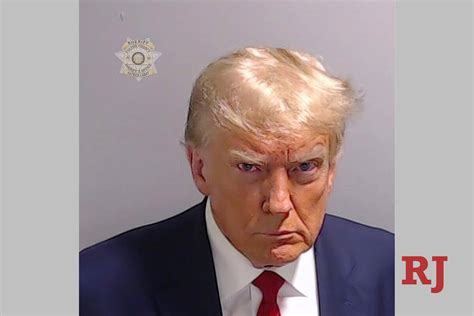 Donald Trumps Mugshot Taken After Surrendering At A Georgia Jail Politics And Government News