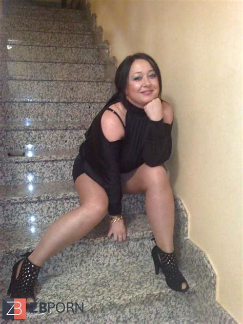 Esta Dama Tiene Ganas De Sexo ZB Porn