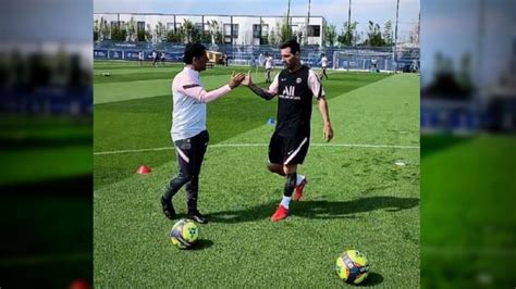 Así fue el primer entrenamiento de Messi con el PSG Video