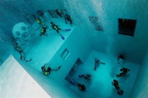 Nemo 33 Diving In The First Deepest Pool In The World