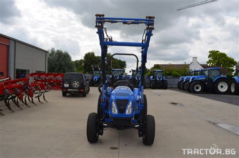 New Holland Boomer 50 в Трактори Tractorbg