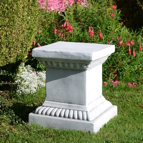 Garden Statue Pedestal 36cm Resin Stone