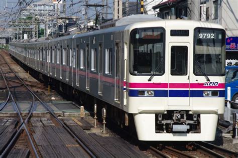 京王電鉄9000系 9742f 高尾準特