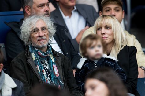 Photo Louis Bertignac Avec Sa Compagne Laetitia Et Leur Fils Jack