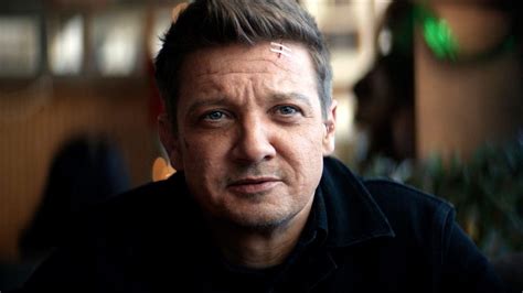 Ojo de Halcón la emotiva historia de cómo Jeremy Renner aprendió