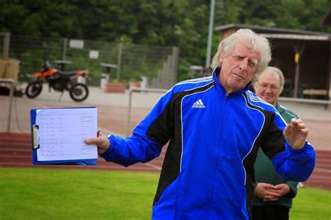 Herzlichen Gl Ckwunsch Unser Trainer Erich Rutem Ller Wird Jahre