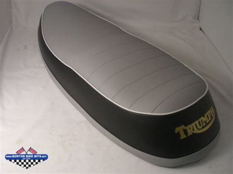 Ds002a Triumph New Bonneville Classic Style Seat Grey Top And Skirt 2001 2015 Bbb