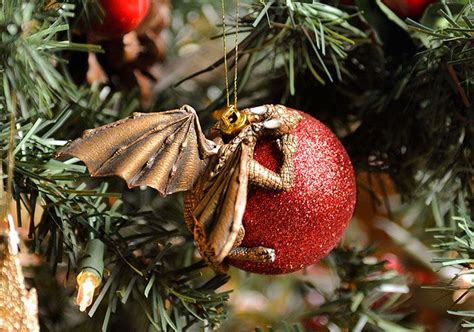 Dragons Protecting Baubles Like Their Own Eggs Is What Your Christmas