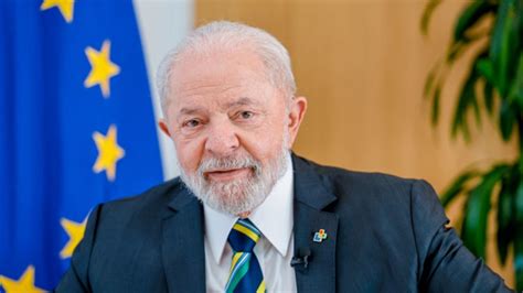 25 Deputadas Pressionam Lula Por Mulher Negra No STF