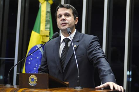 Reguffe Quer Derrubar Veto De Bolsonaro Ao PL De Quimioterapia Oral