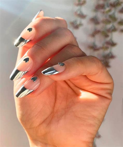 8 nail arts românticas para entrar no clima do dia dos namorados