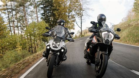 Bmw R Gs Vs Ktm Super Adventure S Duell Der Giganten