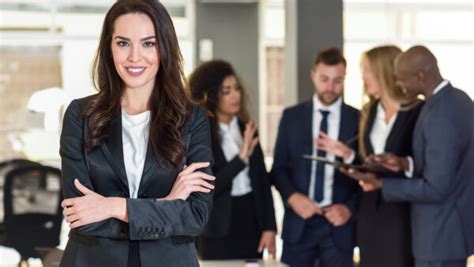 El Liderazgo Femenino En Una Empresa Definición Y Claves