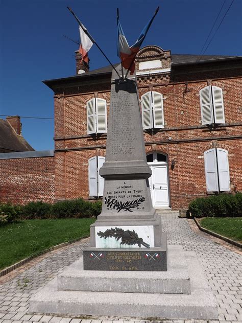 Thury En Valois Monument Aux Morts De Thury En Valois Flickr