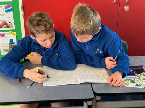 Home Tawhiti School