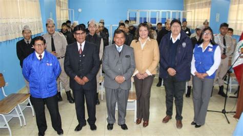 Autoridades Educativas Y Estudiantes Participan En El Lanzamiento De La