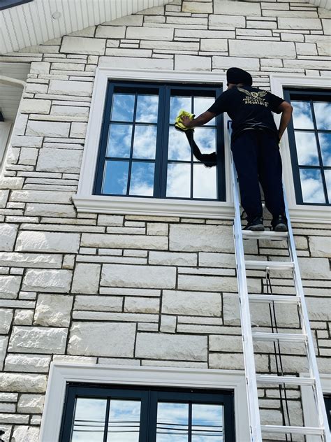 Pressure House Washing Services in Vancouver - Boost Mobile Detailing