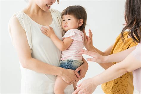 赤ちゃんが人見知りする理由を解説！いつからいつまで？対処法は？気になる疑問を解決 エナレディースクリニック