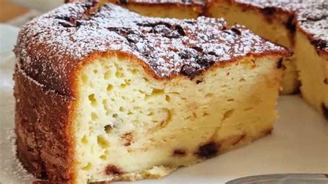 Gâteau sans farine à la ricotta et aux pépites de chocolat un dessert