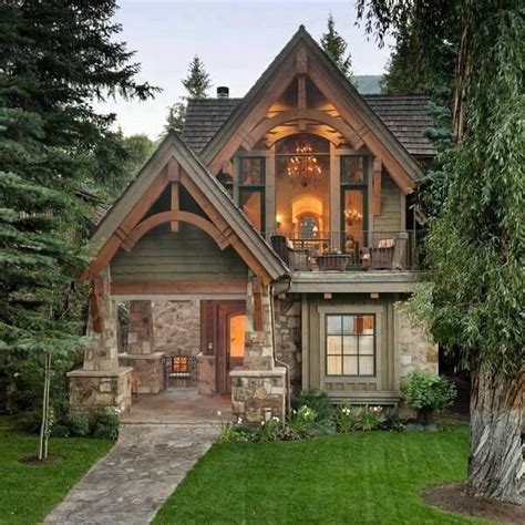 Love this Cozy Cabin. | Small cottage homes, Cottage home exterior ...