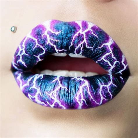 20 Wildly Gorgeous And Creative Lip Art Designs Pampadour Lip Art