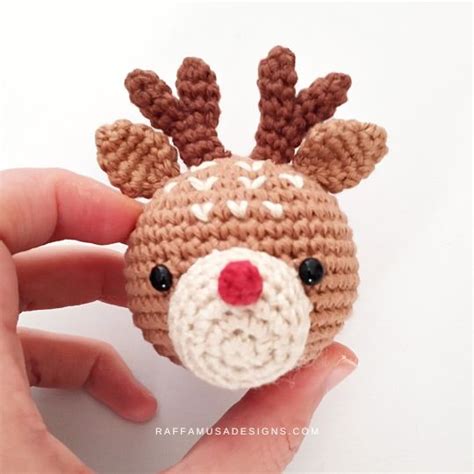 30 Free Crochet Christmas Ornament Patterns