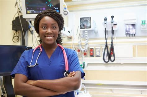 7 Tips On How To Work As A Nurse In Canada As A Nigerian