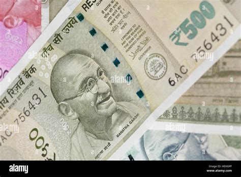 Indian 500 Rupee Note Hi Res Stock Photography And Images Alamy