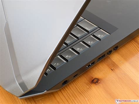 Alienware R Notebook Review Notebookcheck Net Reviews