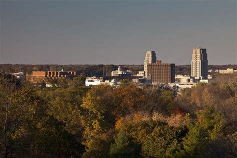 Battle Creek In Fall | Battle creek, Michigan, Creek