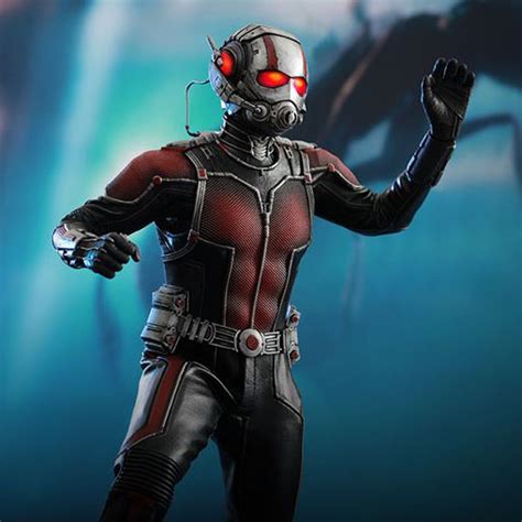 Toyhaven Check Out The Awesomeness Of Hot Toys Mms Th Scale Ant Man Collectible Figure