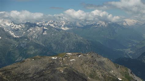 Piz la Tschera view from the summit of Piz Curvér hikr org