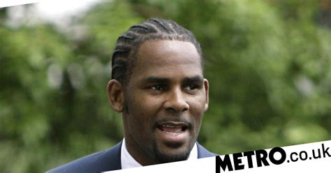 R Kelly Could Face Criminal Charges Over Sex Tape After Secret Jury Convened Metro News