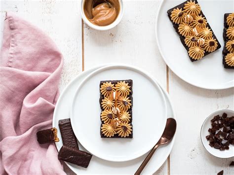 Tartelettes Crêpes Dentelle chocolat noir Gavottes crémeux caramel