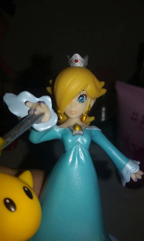 Rosalina amiibo by PeachyEstela on DeviantArt