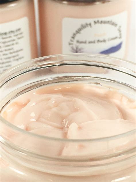 Peach Lotion Moisturize And Nourish Your Skin