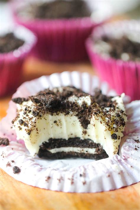 Easy No Bake Mini Oreo Cheesecakes Recipe Maria S Kitchen