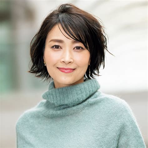 【40代読者snap】ミニマリスト40代美人読者のスキンケアandポーチの中身って？ 美st Online