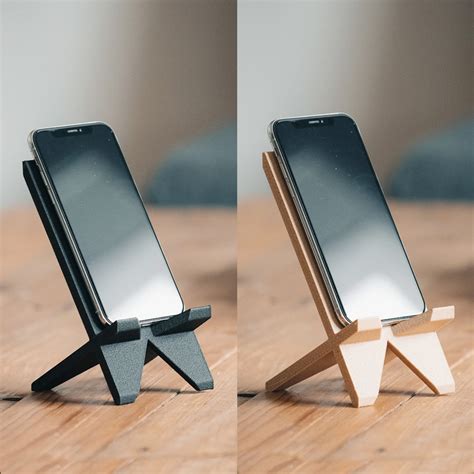 Top Portable Wooden Smartphone Stands For Travelers