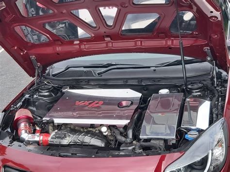 Vauxhall Insignia 20 Cdti Under The Hood