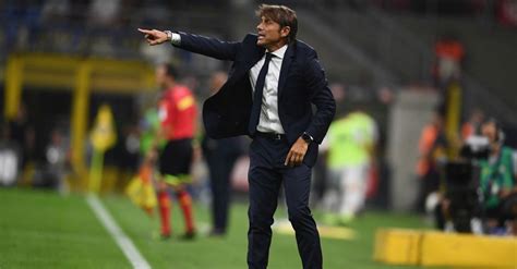 Il Giornale Inter Ora La Juve Avvisata Cori Per Conte Gli Basta