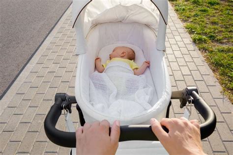 Venta Como Vestir Un Bebe Recien Nacido En Verano En Stock