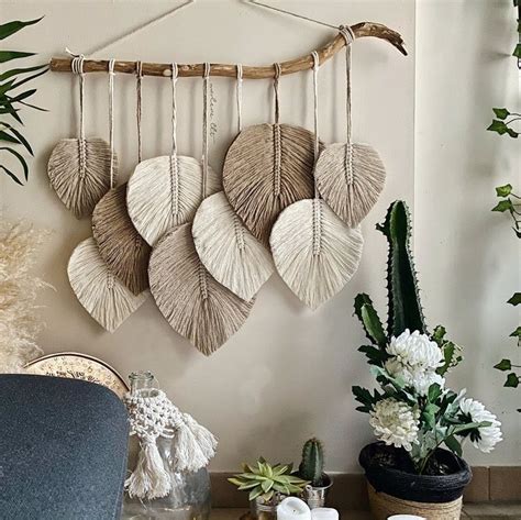 Colgante De Macram De Plumas Etsy Espa A Macrame Wall Hanging Diy