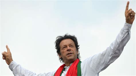 Imran Khan declares victory in controversial Pakistan election