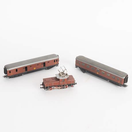 MÄRKLIN 3002 1 brunt växellok 4020 och 4021 SJ vagnar Leksaker