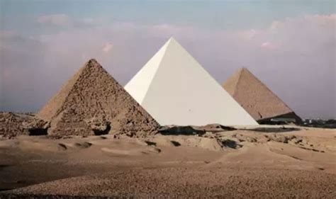 Egypt Bombshell Great Pyramid Was Completely Different Colour 4500